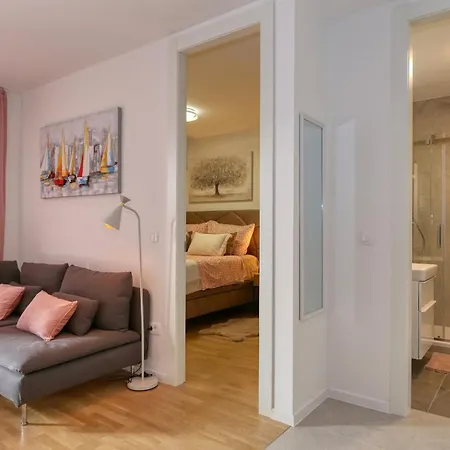 Barbara Ζαντάρ