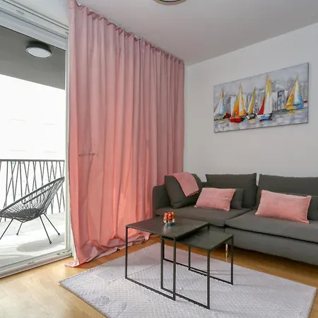 Barbara Ζαντάρ